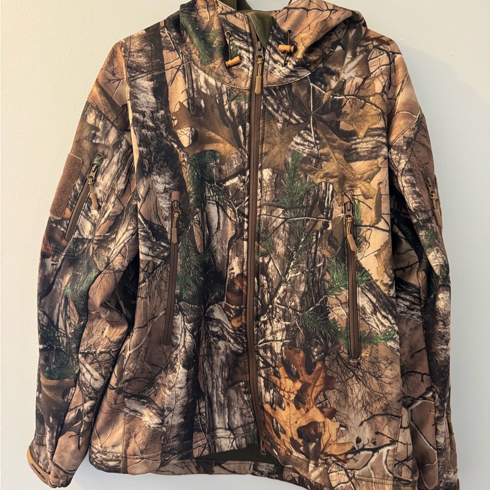 Camouflage Hooded Hunting Jacket